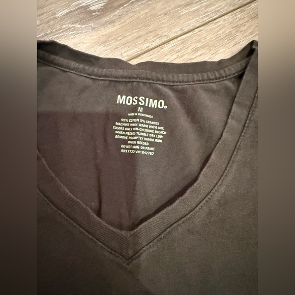 Mossimo Supply Co. Dark Gray Long Sleeve Tee - Picture 2 of 3